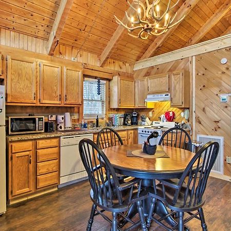 Sevierville Cabin With Private Hot Tub And Fireplace! Exterior foto
